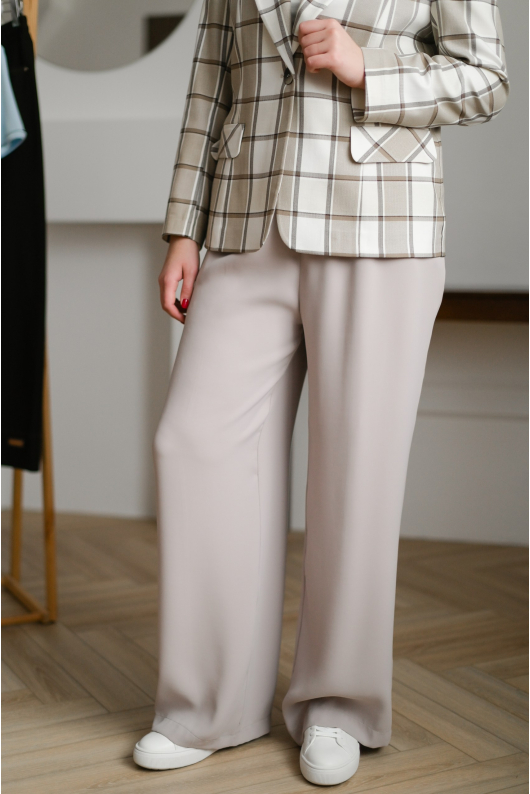 Брюки из легкой ткани 